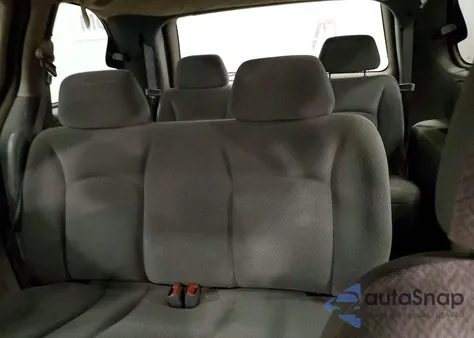 2006 Chrysler Town & Country z USA, uszkodzony, nr VIN 1A4GP45R16B746554